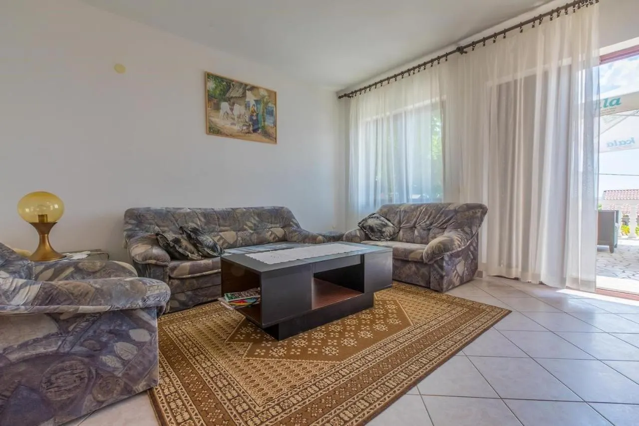 Two-Bedroom Apartment In Crikvenica Xxxvii